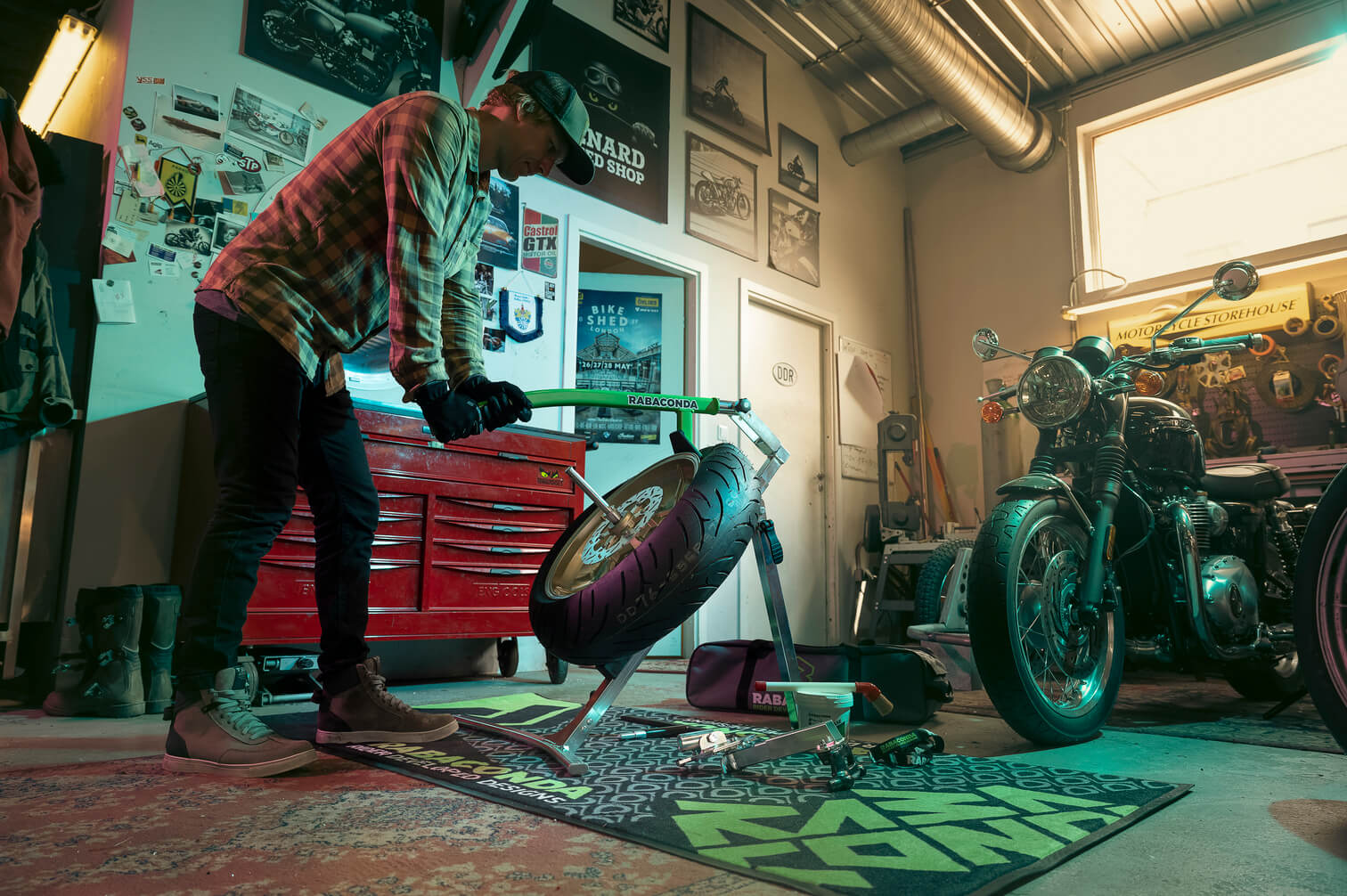 Rabaconda Mini Tire Changer